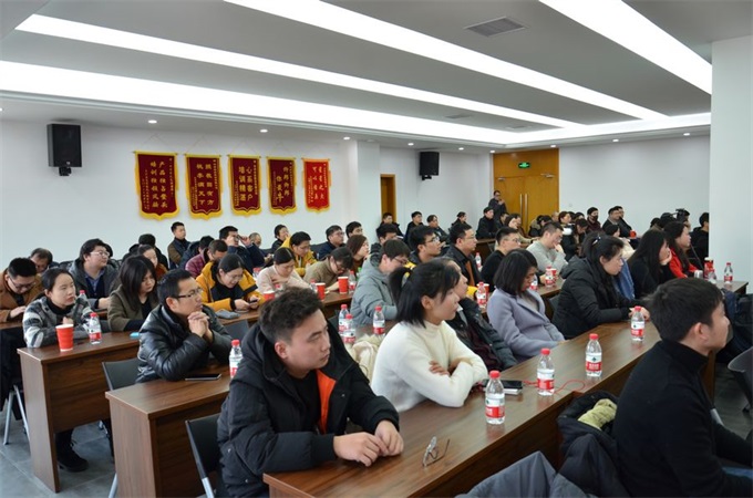 v8哈希游戏-不凡成就非凡,相信品牌的力量